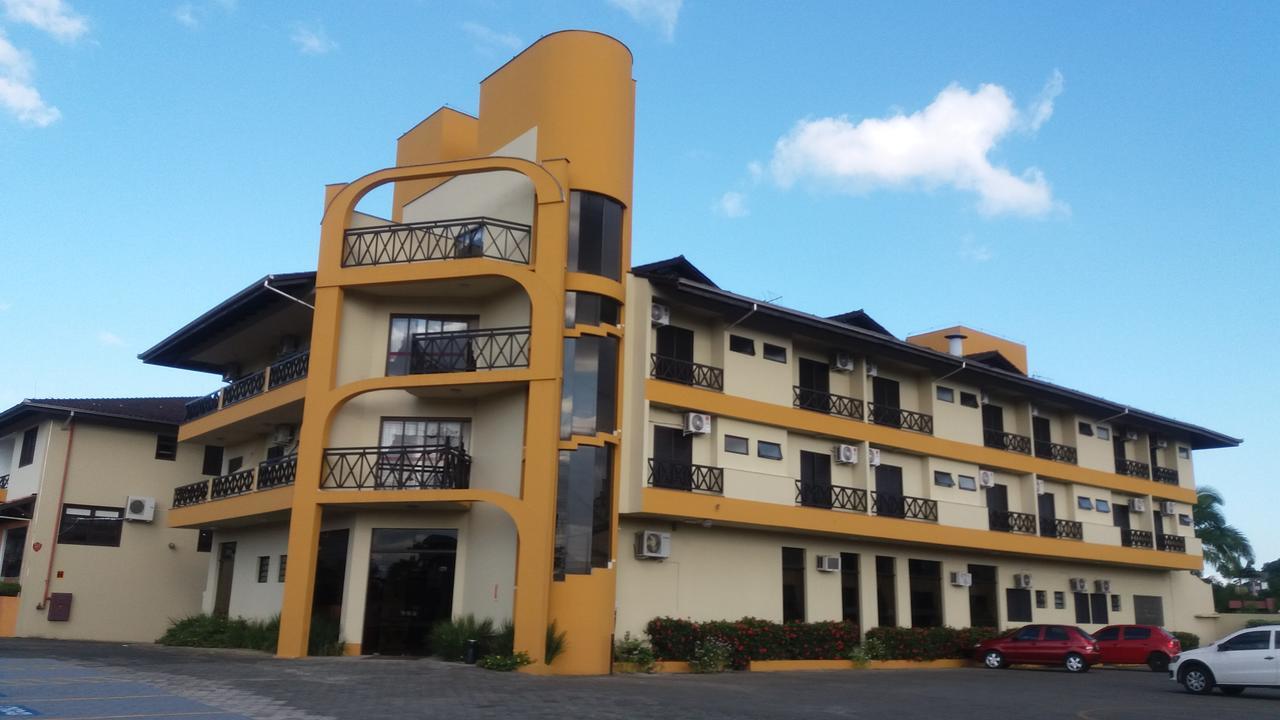 Da 3* Joinville